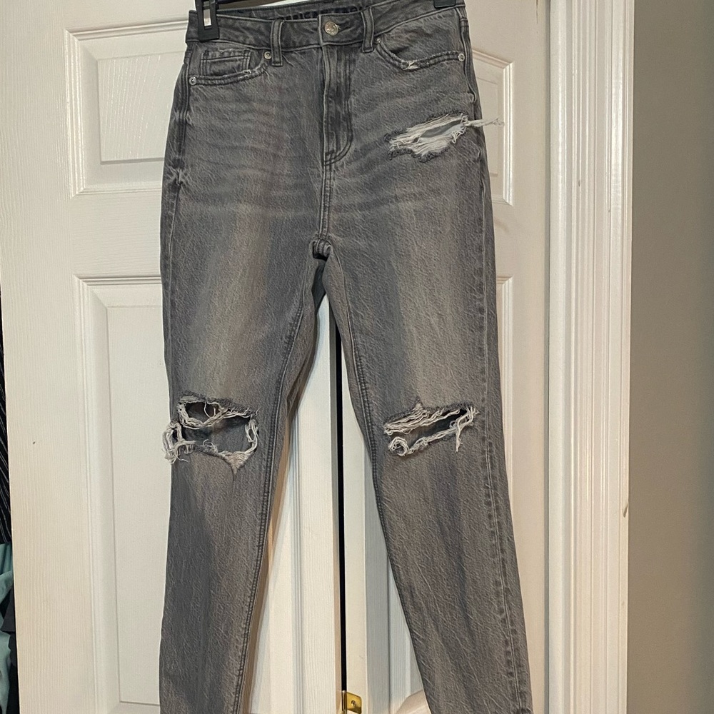 American Eagle Mom Jeans